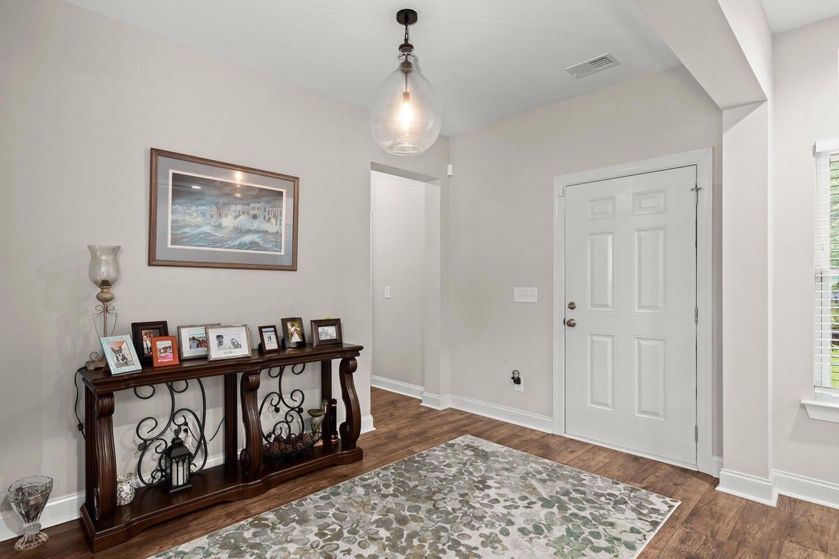Borrow Pit Rd, Hollywood, SC 29449