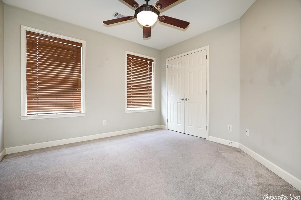 Kenmore Dr, Benton, AR 72015