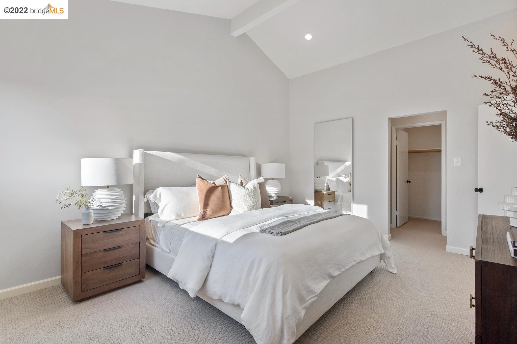 Glendome Cir, Oakland, CA 94602