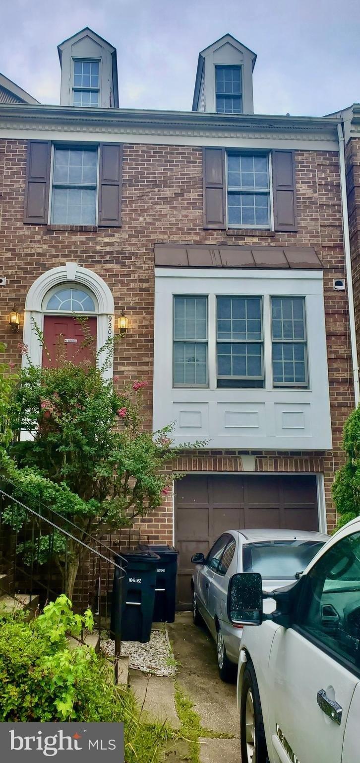 Ispahan Loop, Laurel, MD 20708