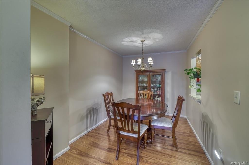 Nottingham Cir, Peekskill, NY 10566