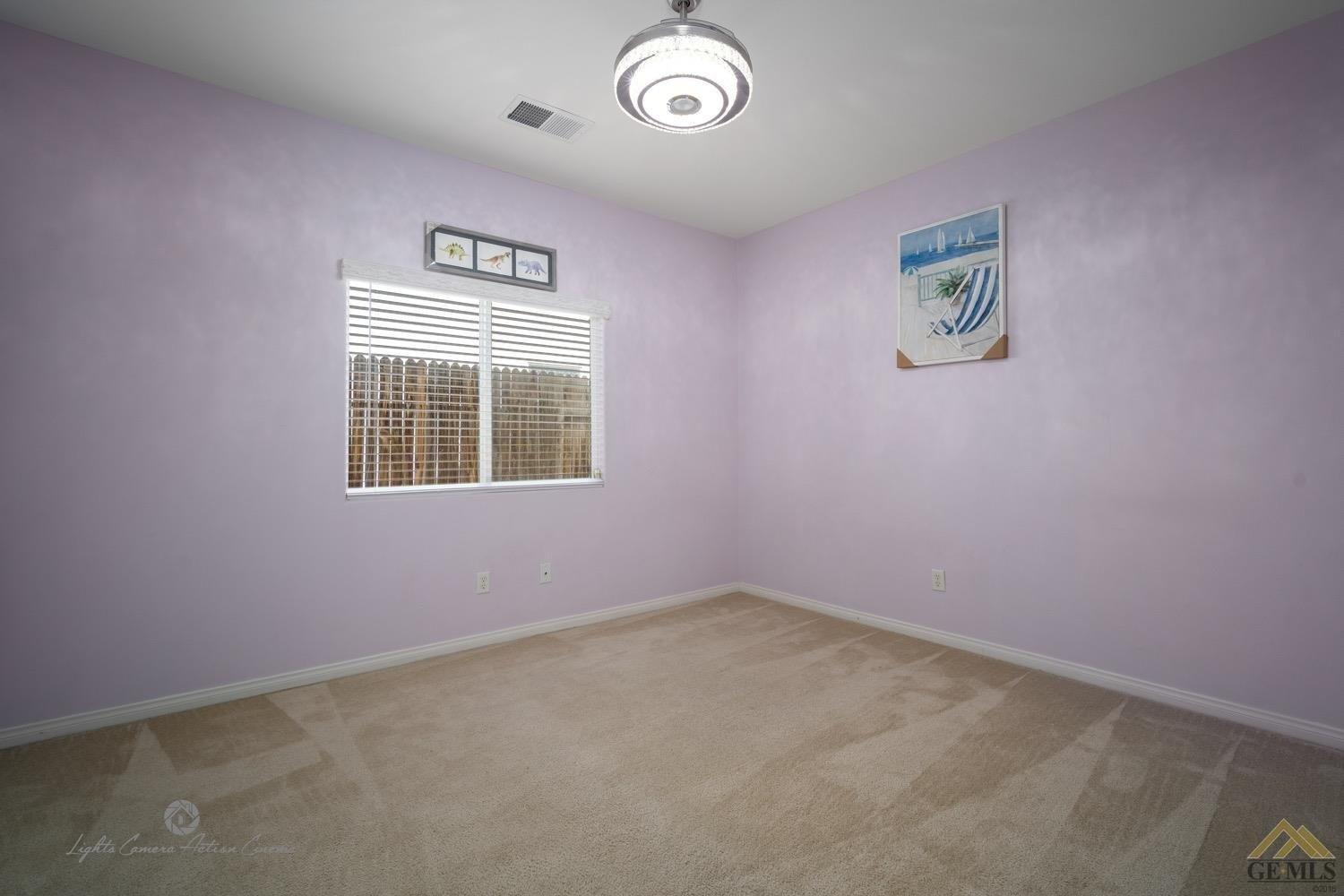 Schooner Beach Dr, Bakersfield, CA 93311