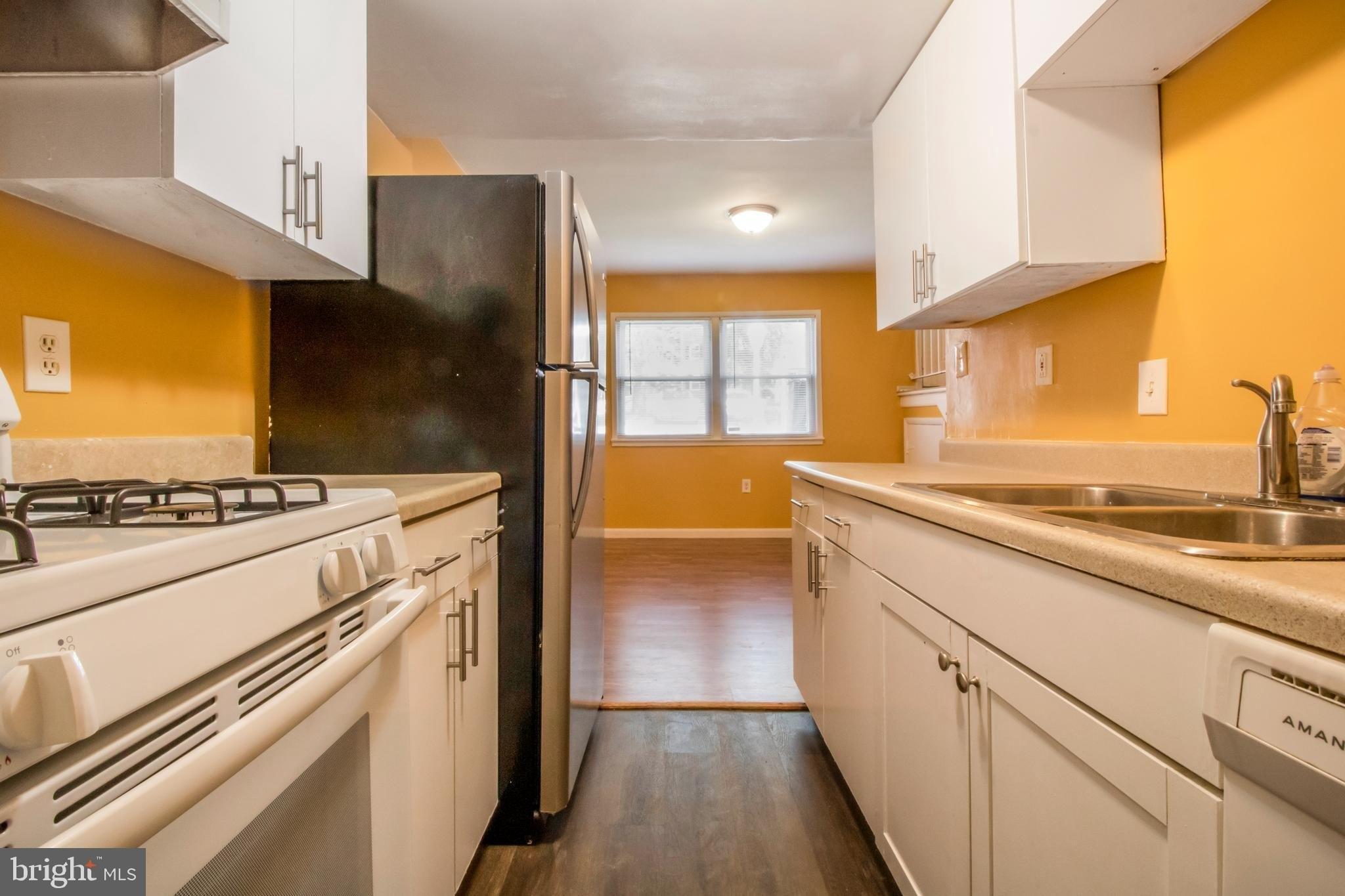 Berkshire Dr, Woodbridge, VA 22193