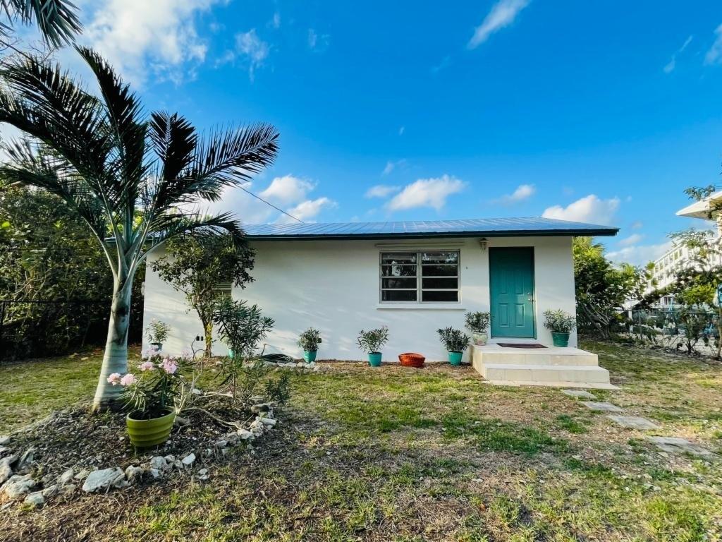 Oleander Blvd, Big Pine Key, FL 33043