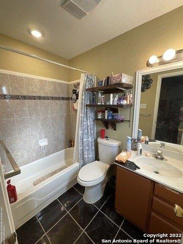 W Malone Ave, San Antonio, TX 78225