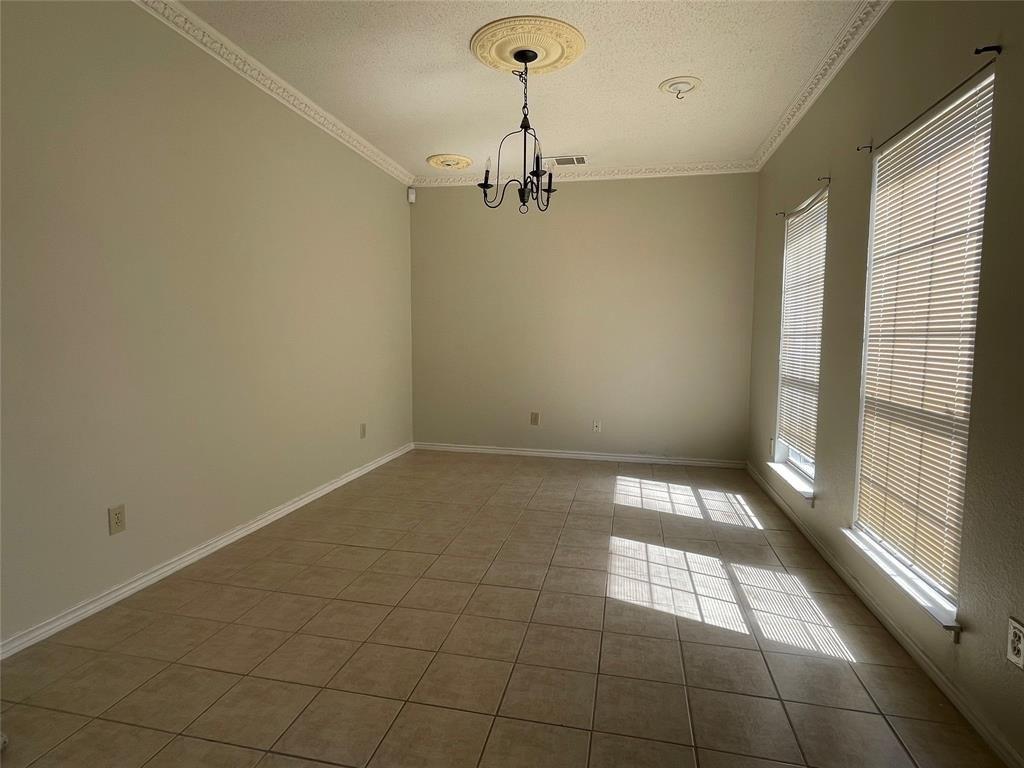 Colfax Dr, Rowlett, TX 75089