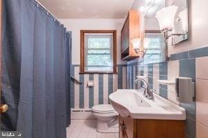 Landis Ave, Millersville, PA 17551