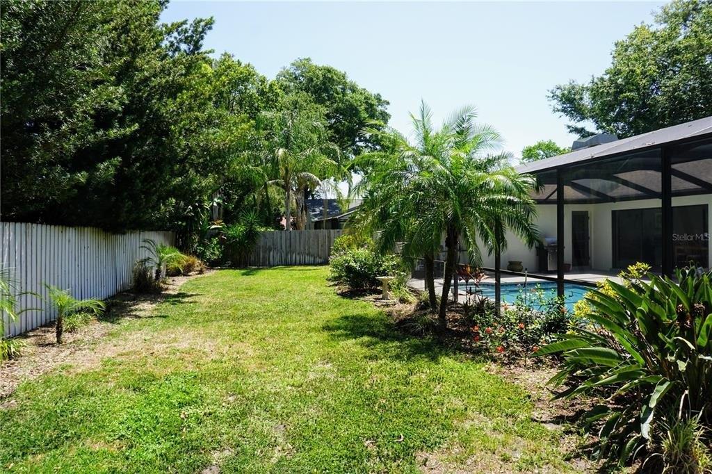 Walker Rd, Safety Harbor, FL 34695