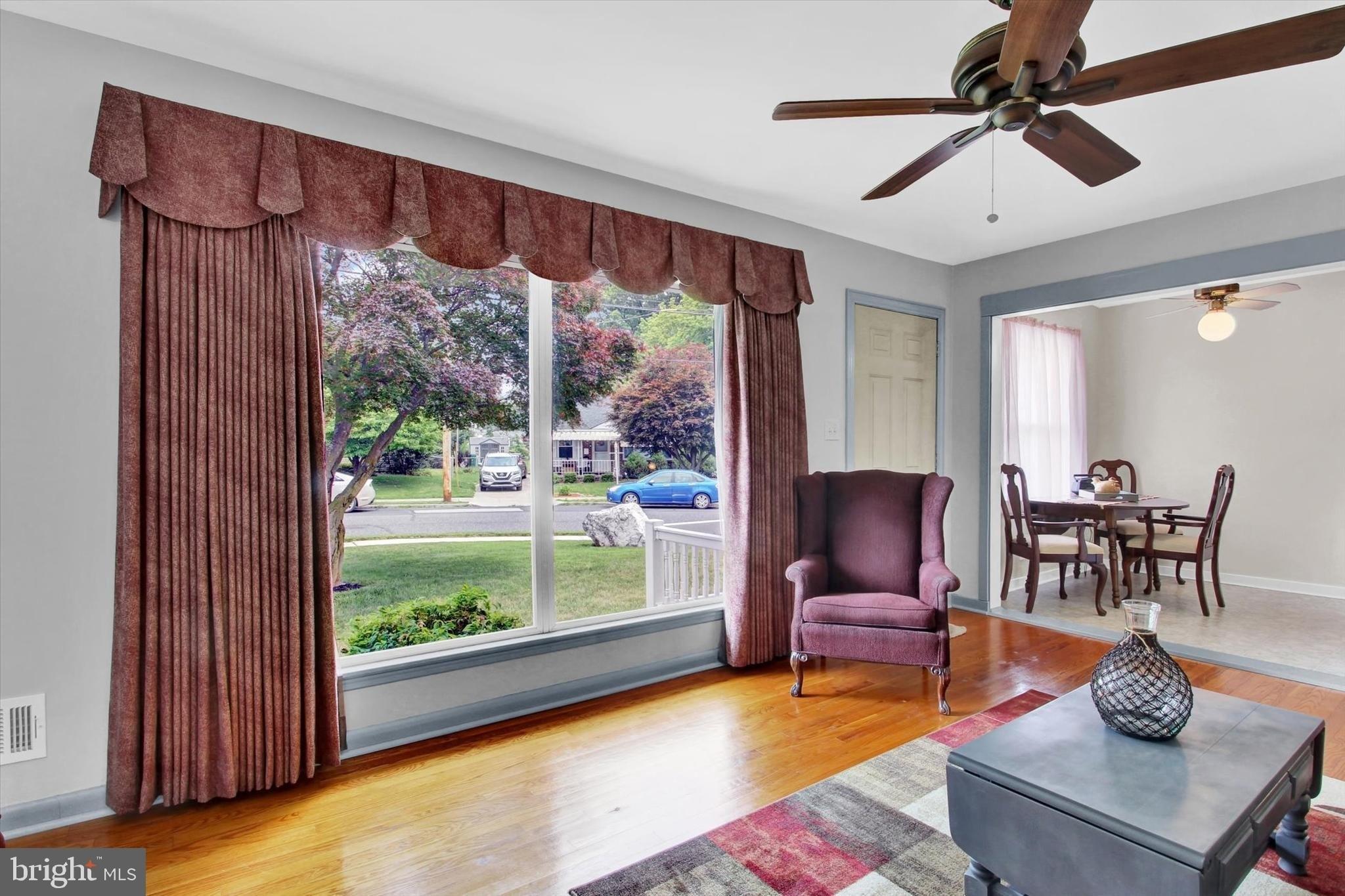 Lincoln Dr, Hanover, PA 17331