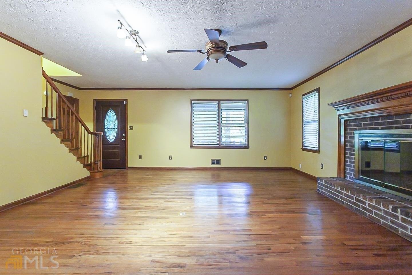 Gardner St, Austell, GA 30168