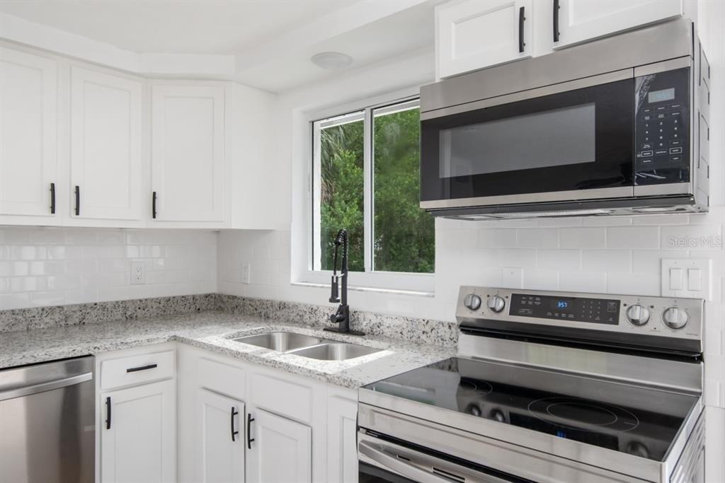 N 11th St, Tampa, FL 33604