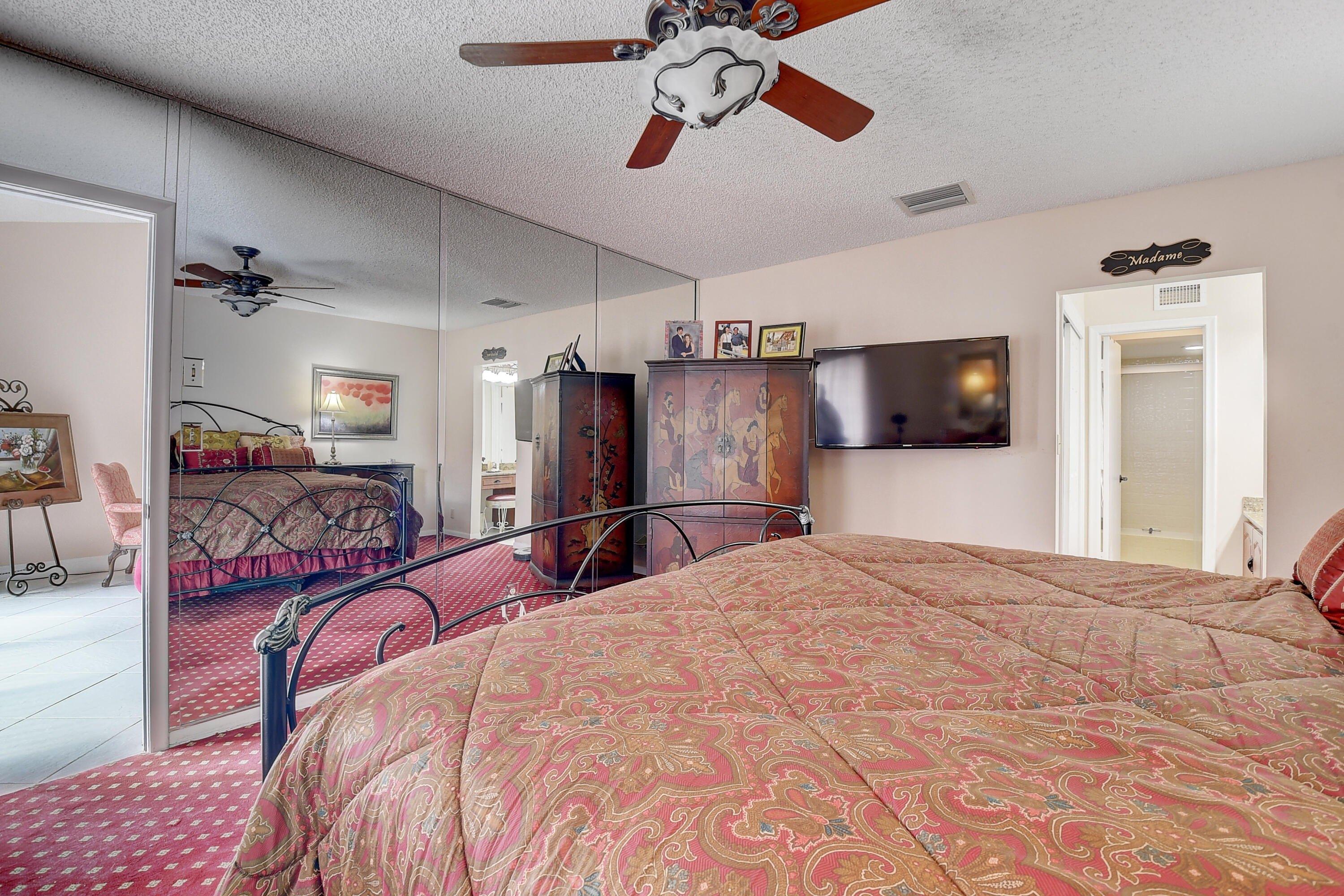 Hidden Lake Pl, Boca Raton, FL 33498