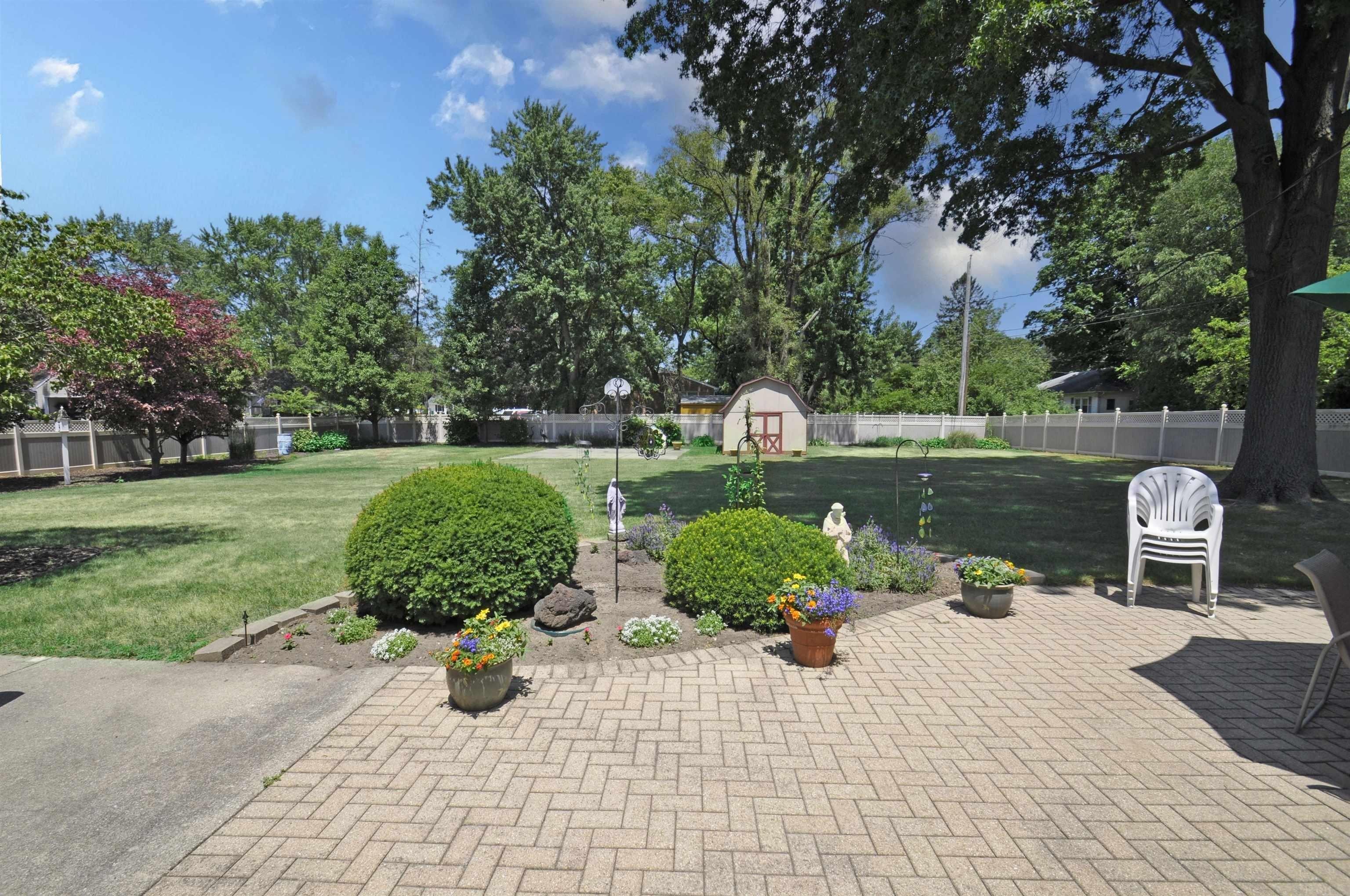 Serene Dr, South Bend, IN 46637