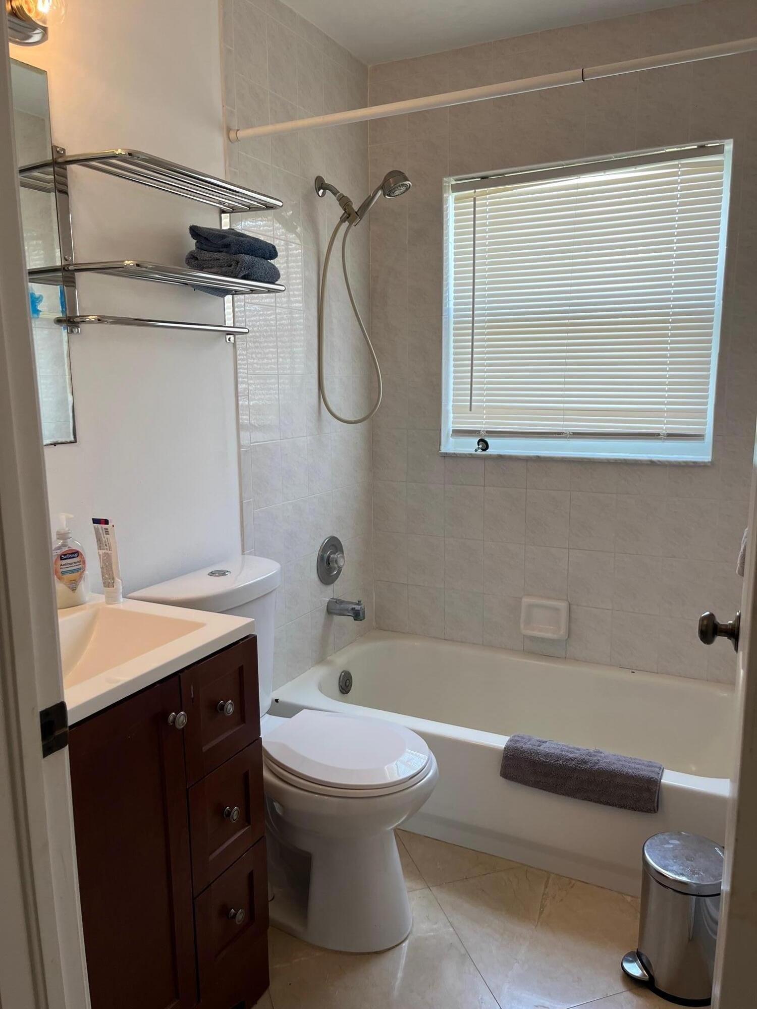 88th Rd N, Loxahatchee, FL 33470