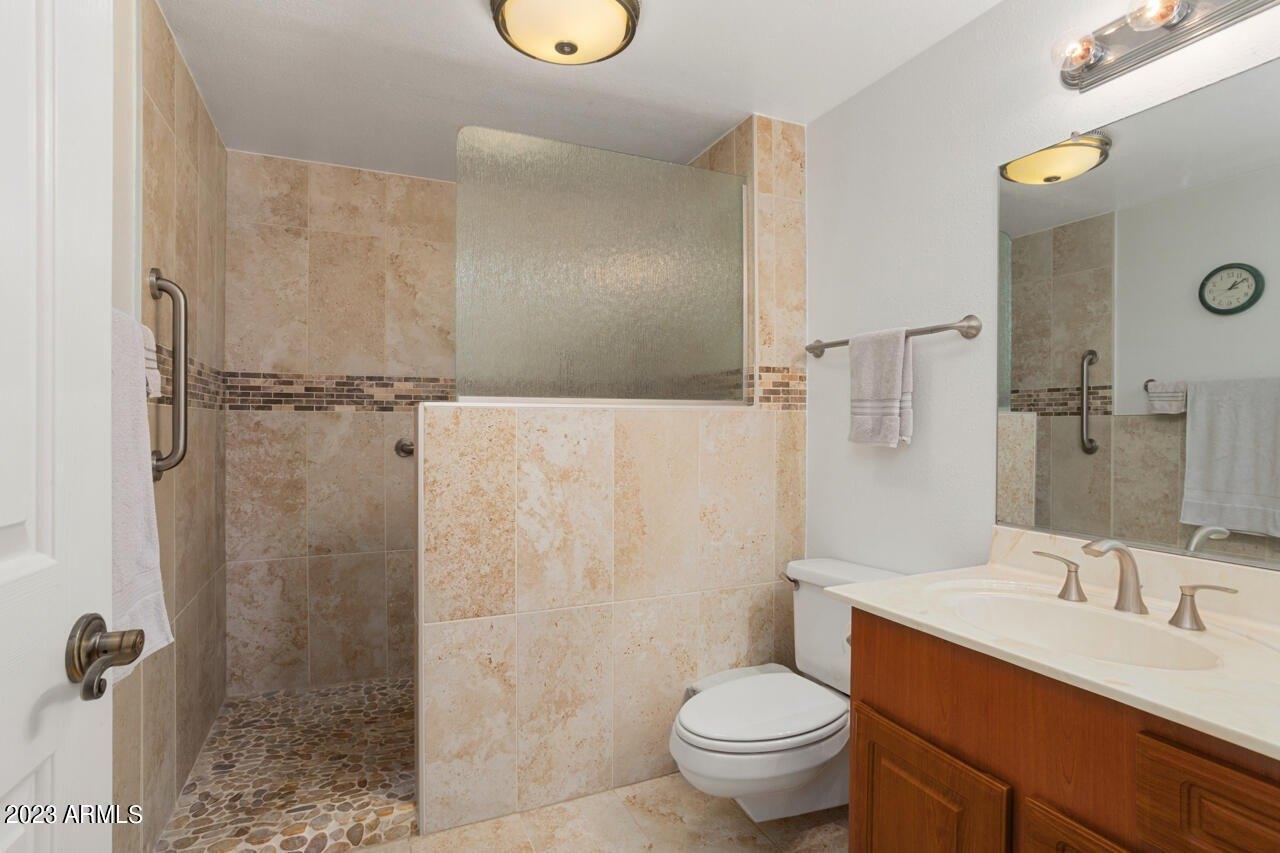 W Palmeras Dr, Sun City, AZ 85373