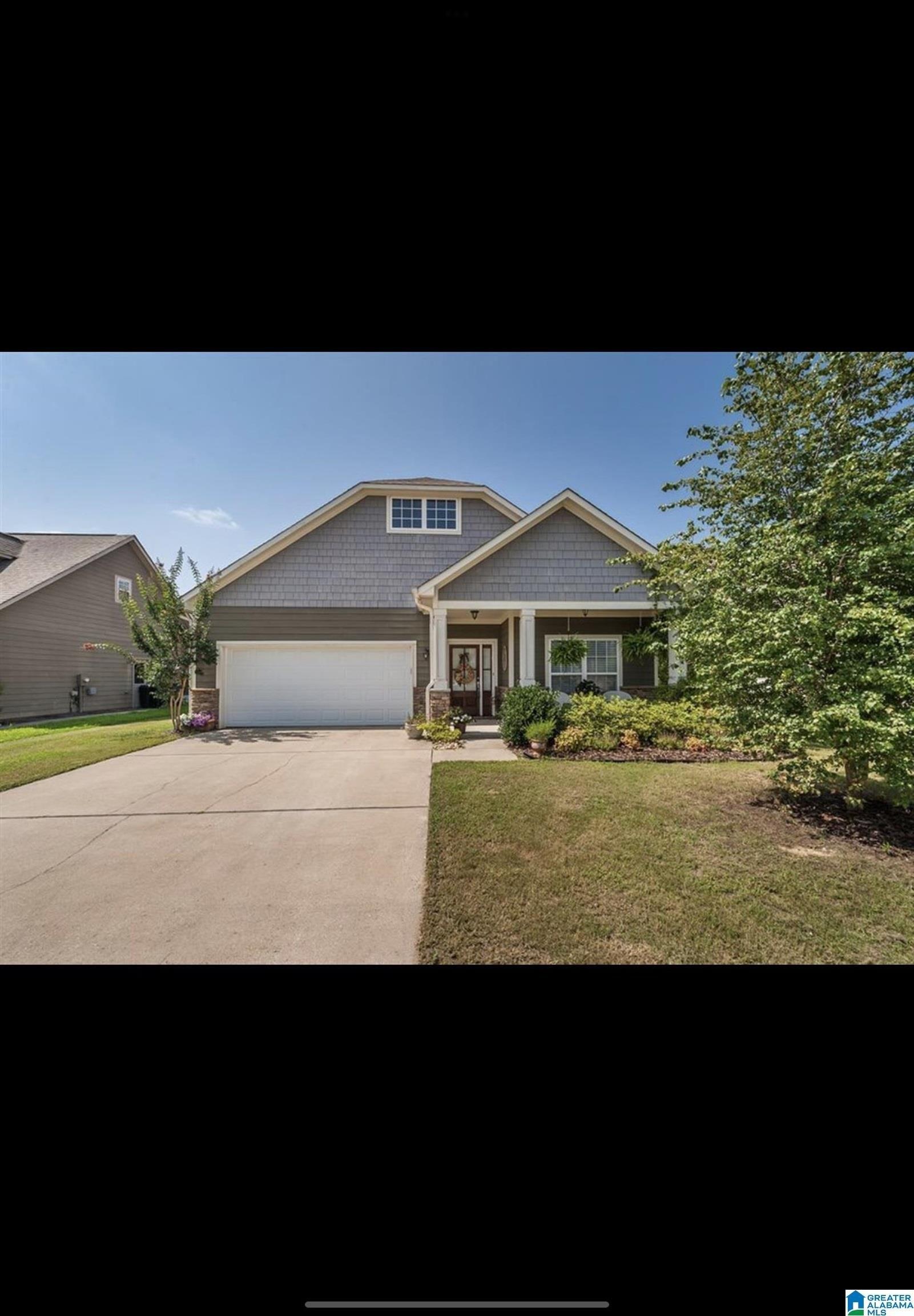 Robin St, Calera, AL 35040