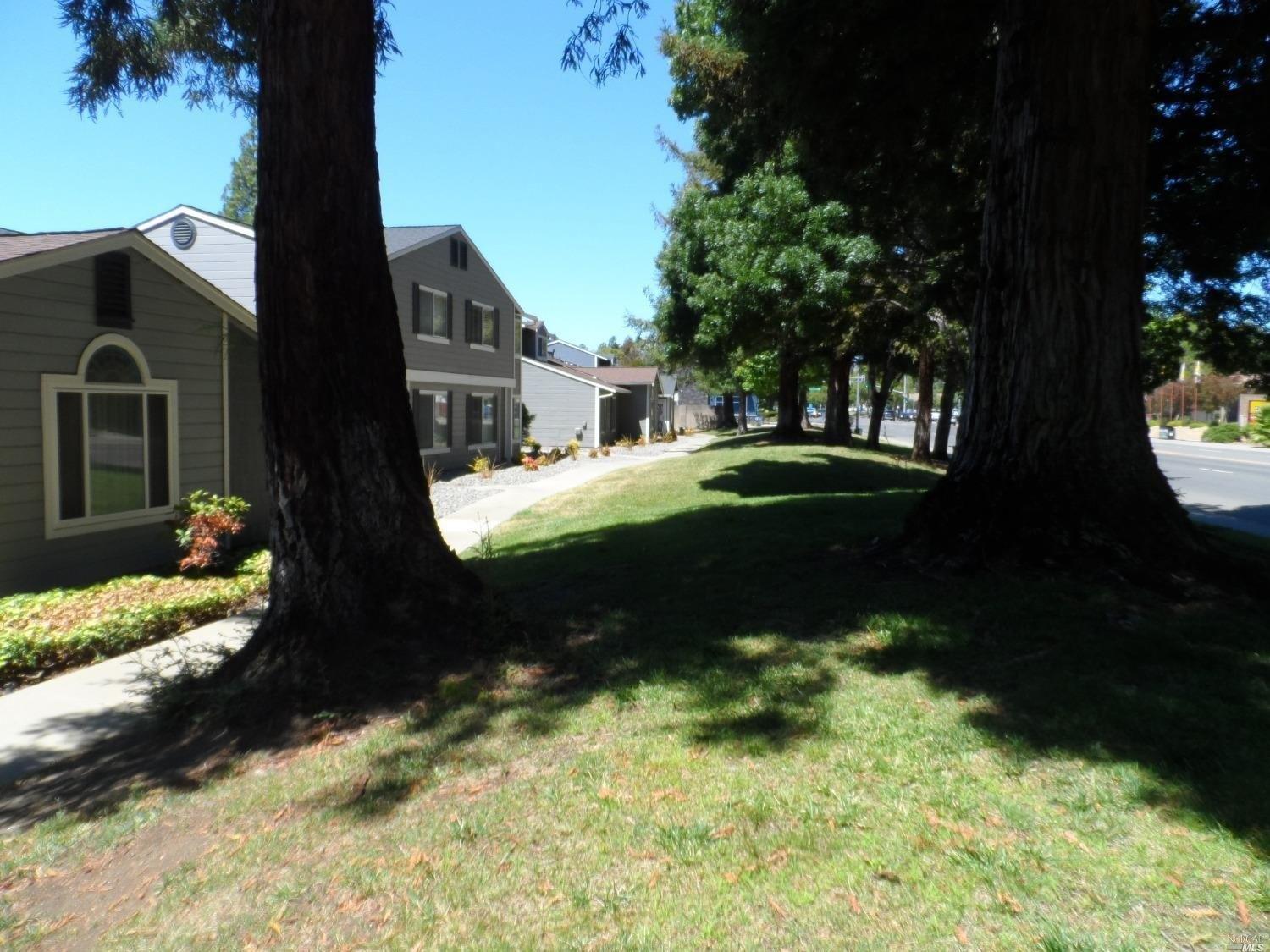Alamo Dr, Vacaville, CA 95687
