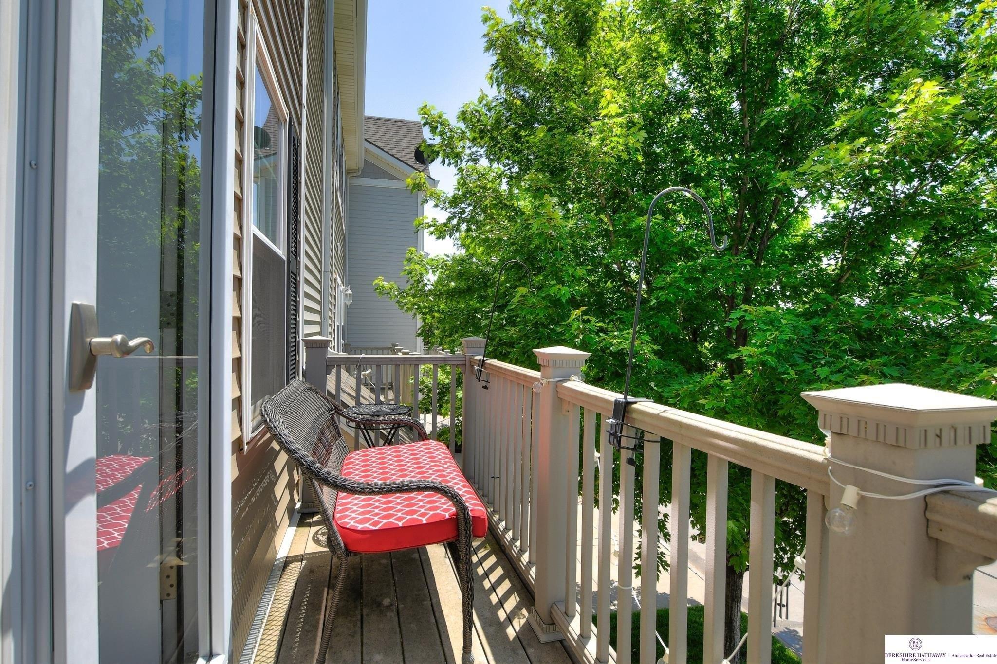 N 167th Terrace Plz, Omaha, NE 68116