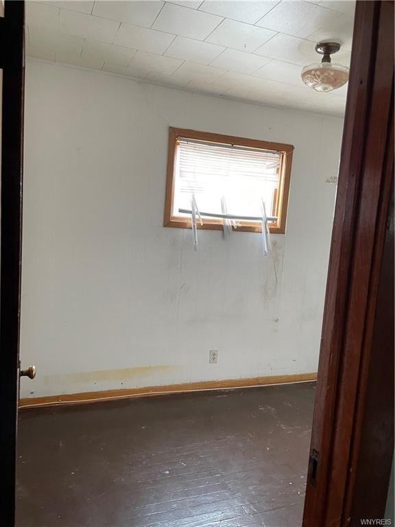 Saint Louis Ave, Buffalo, NY 14211