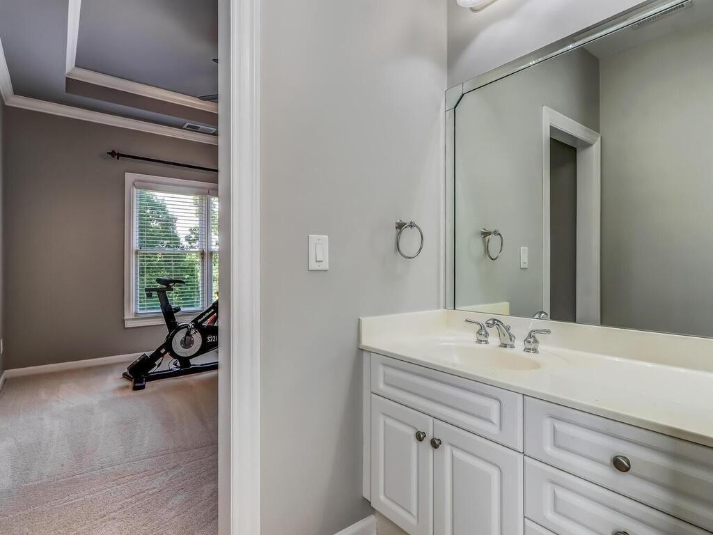 Regalview Lndg, Dacula, GA 30019