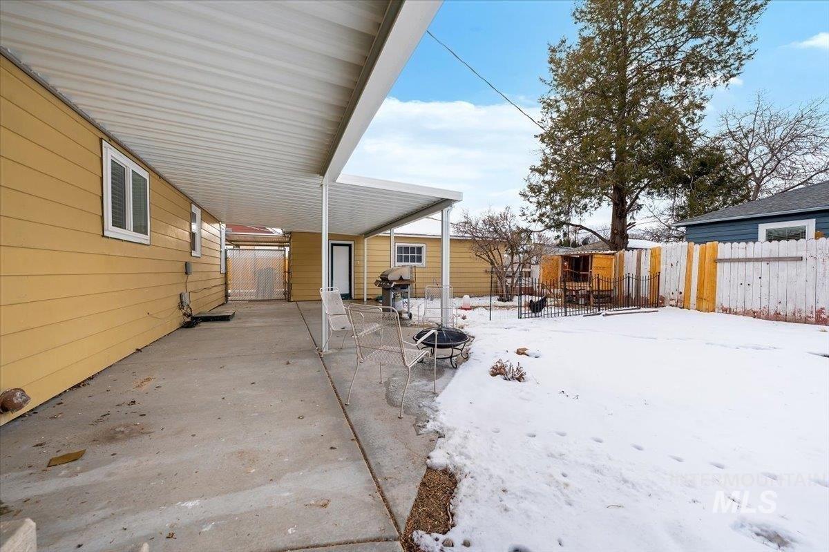 S Olive St, Nampa, ID 83686