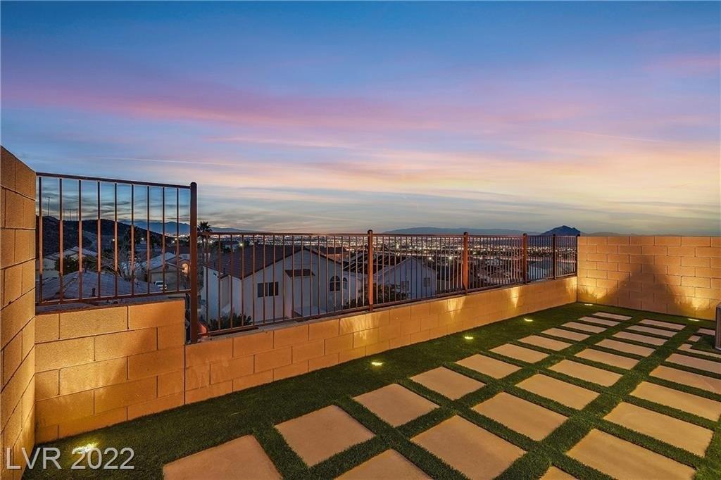 Rosefinch St, Henderson, NV 89012