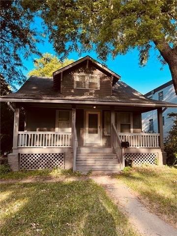 S Noland Rd, Independence, MO 64050