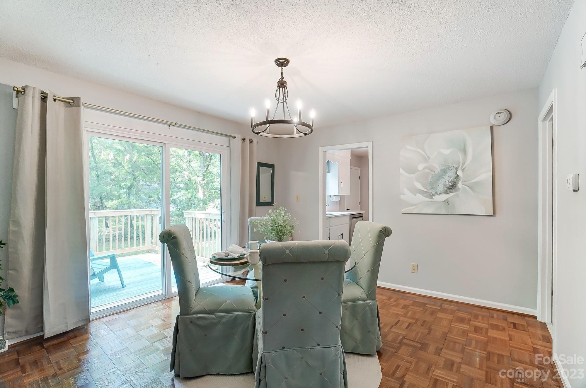 Knotty Pine Rd, Waxhaw, NC 28173