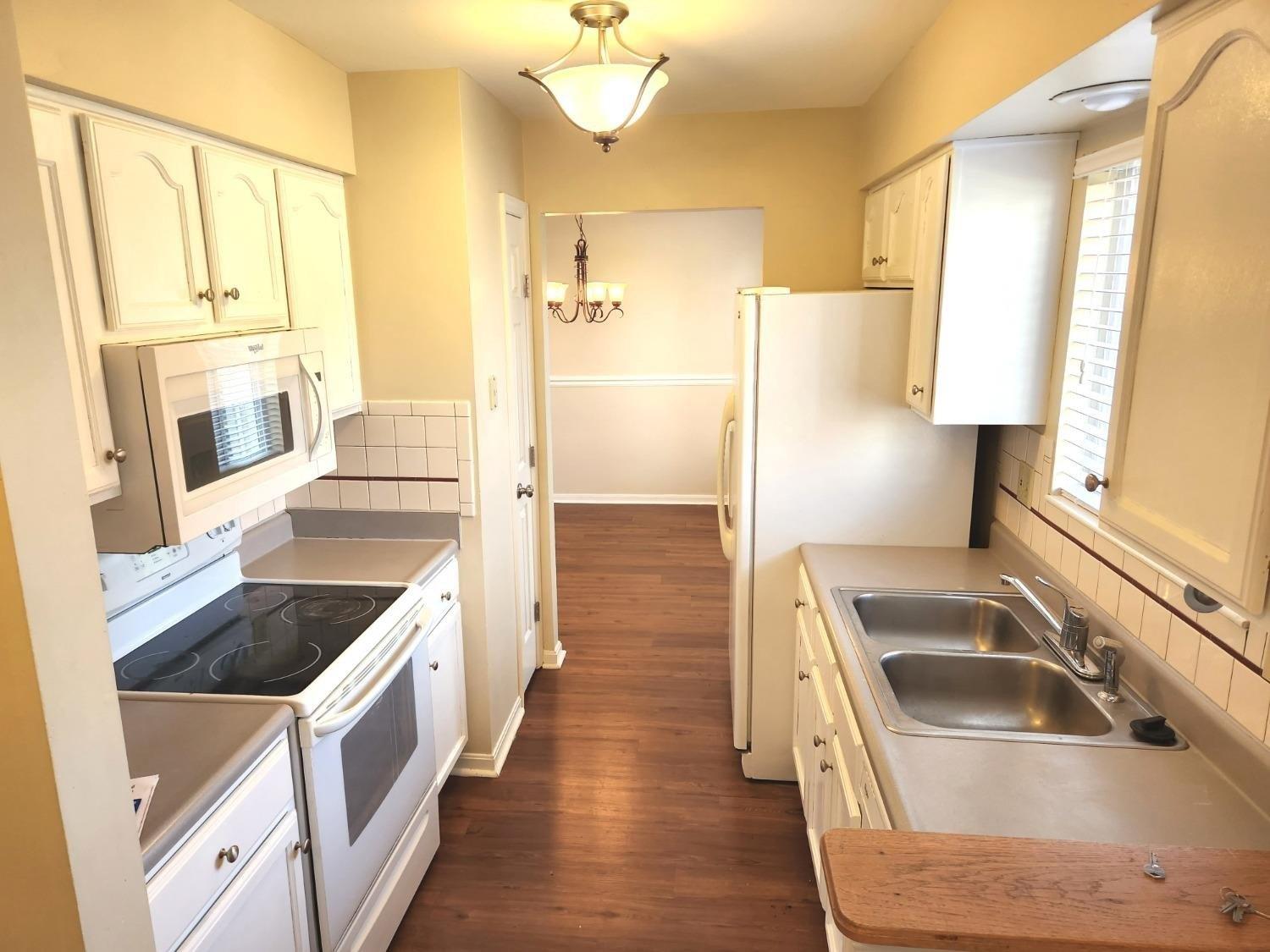 Birmingham Ct, Lebanon, OH 45036