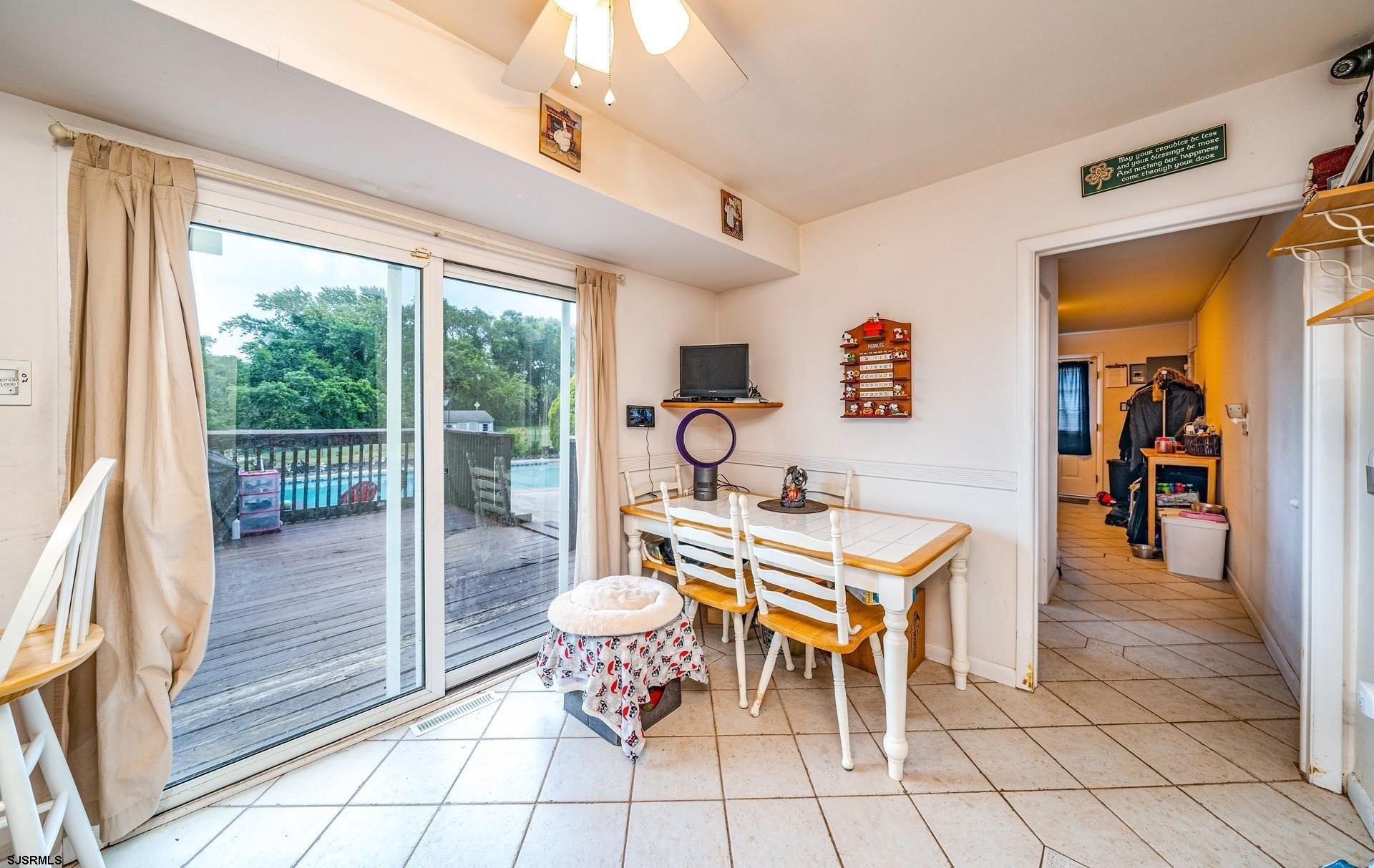 Blackman Rd, Egg Harbor Township, NJ 08234