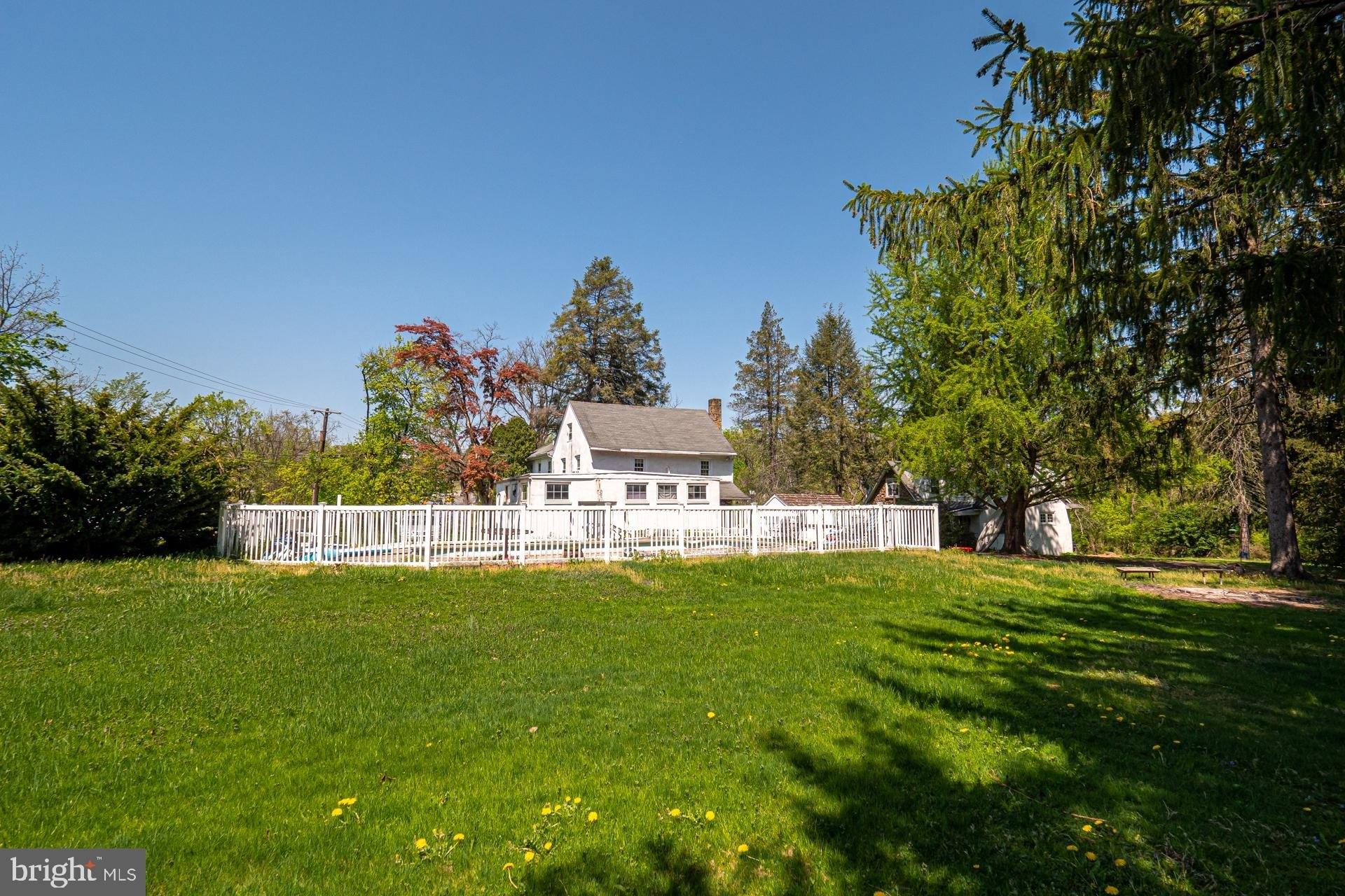 Schuylkill Rd, Phoenixville, PA 19460