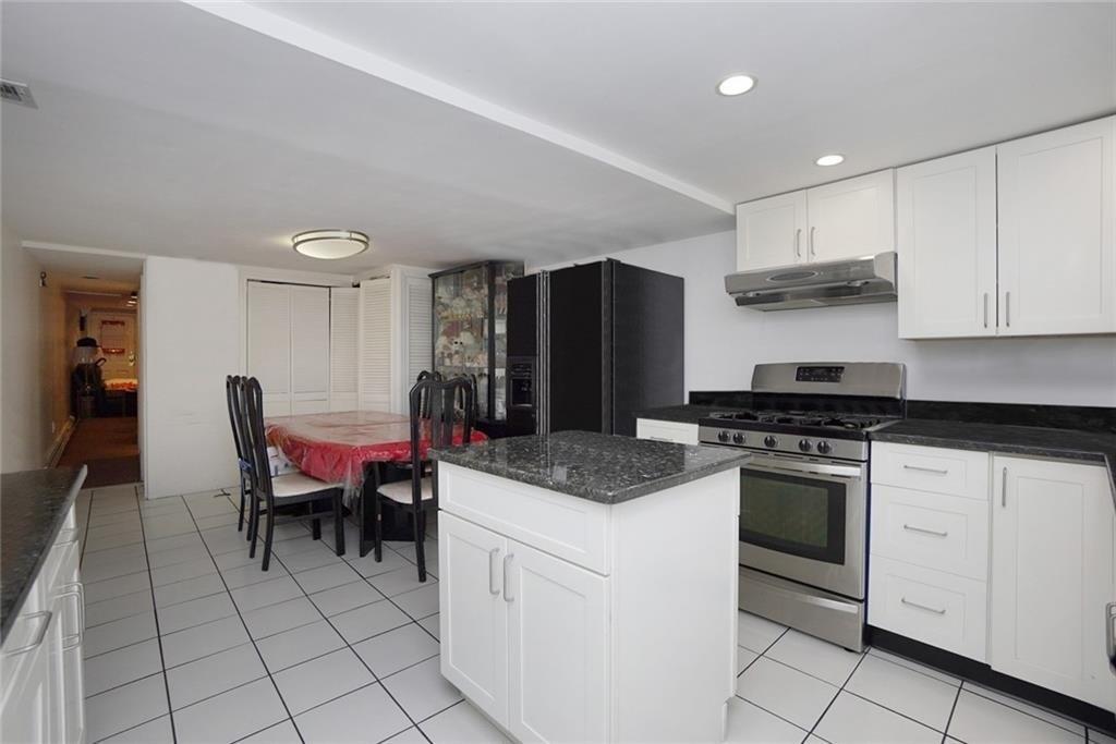 Prospect Ave, Brooklyn, NY 11215