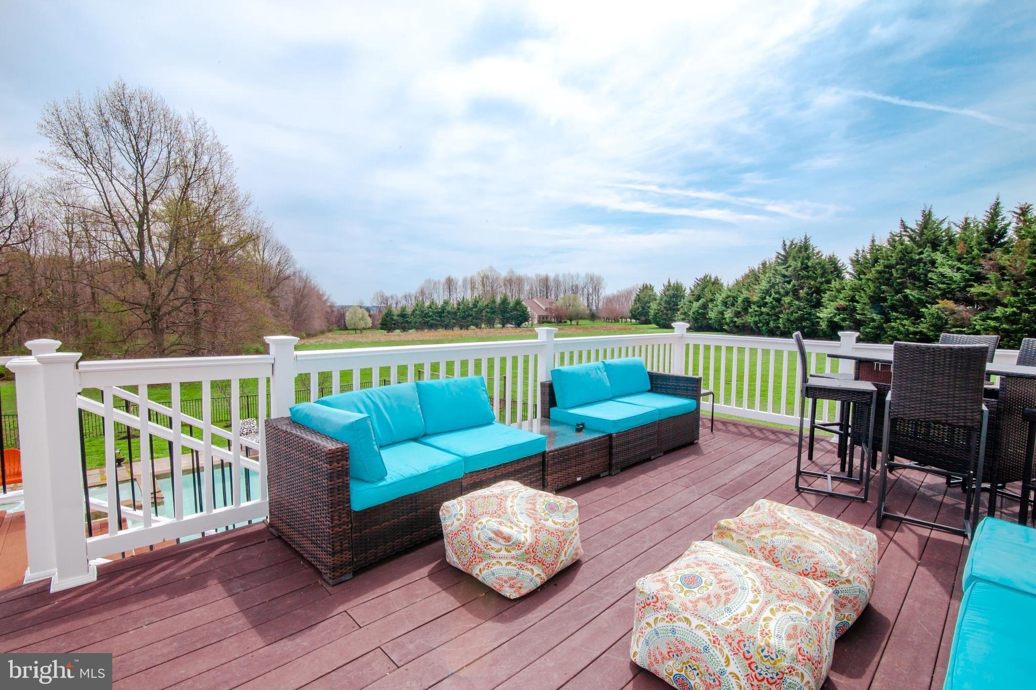 Hollands Branch Ct, Street, MD 21154
