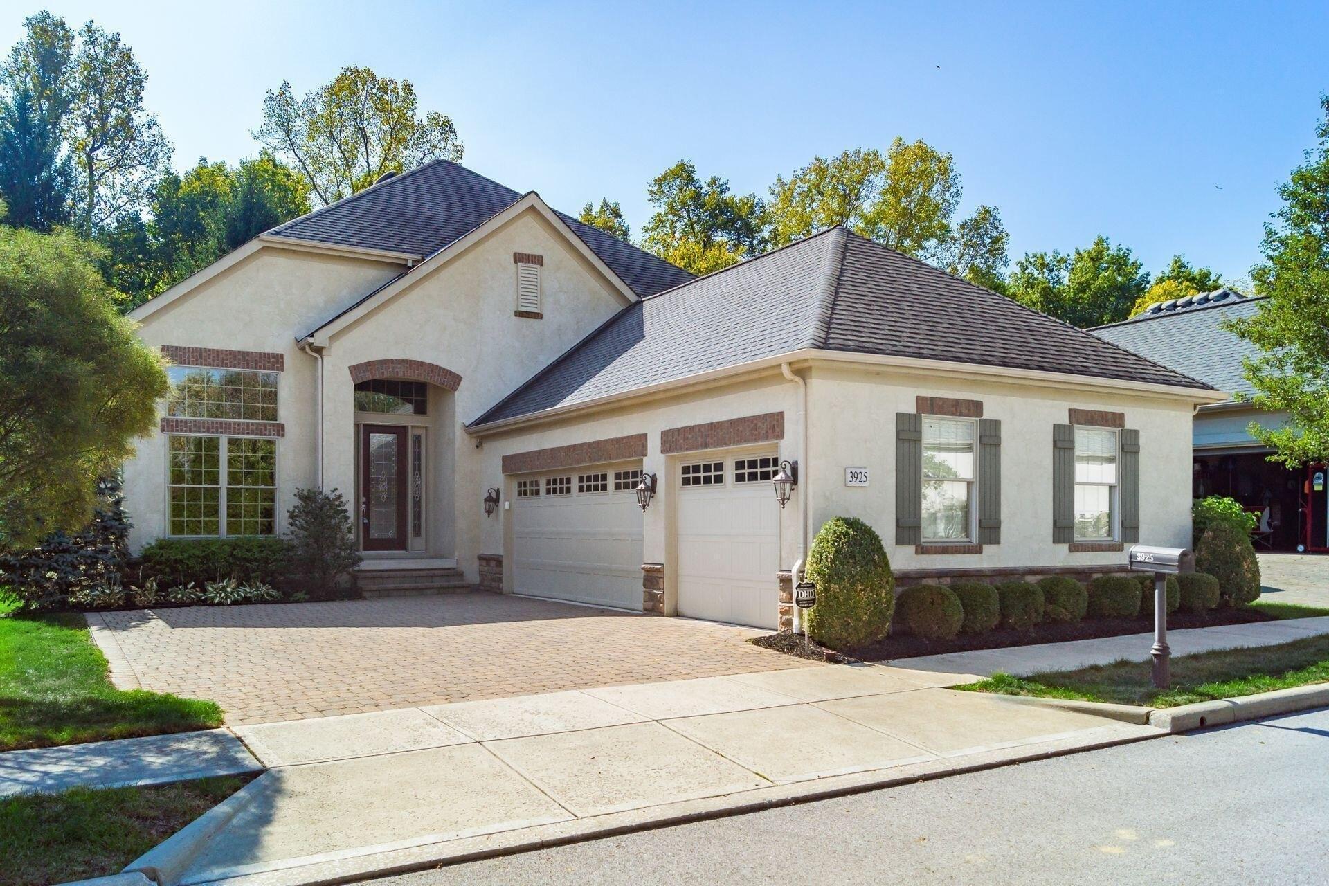 Shadowstone Way, Columbus, OH 43221