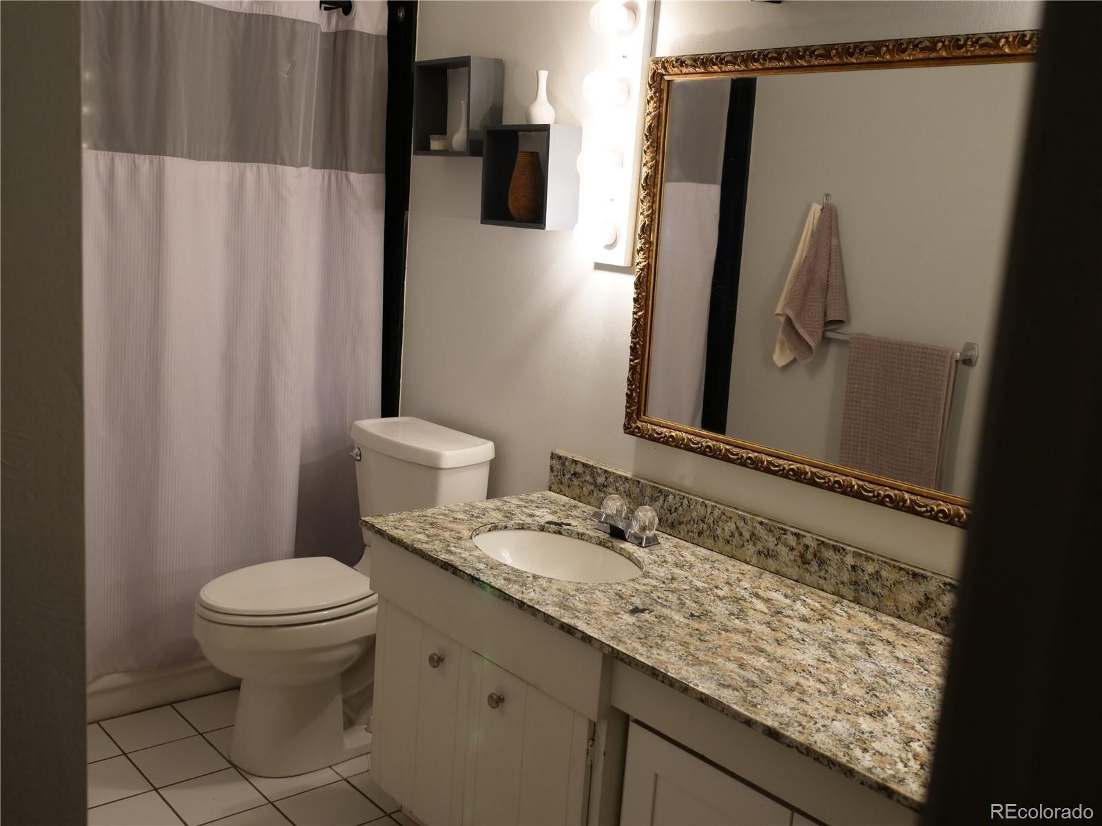 S Brentwood St, Lakewood, CO 80227
