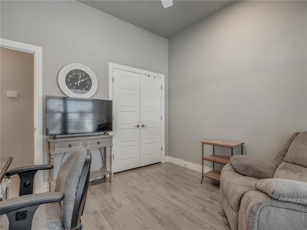 Drake Crest Dr, Edmond, OK 73034