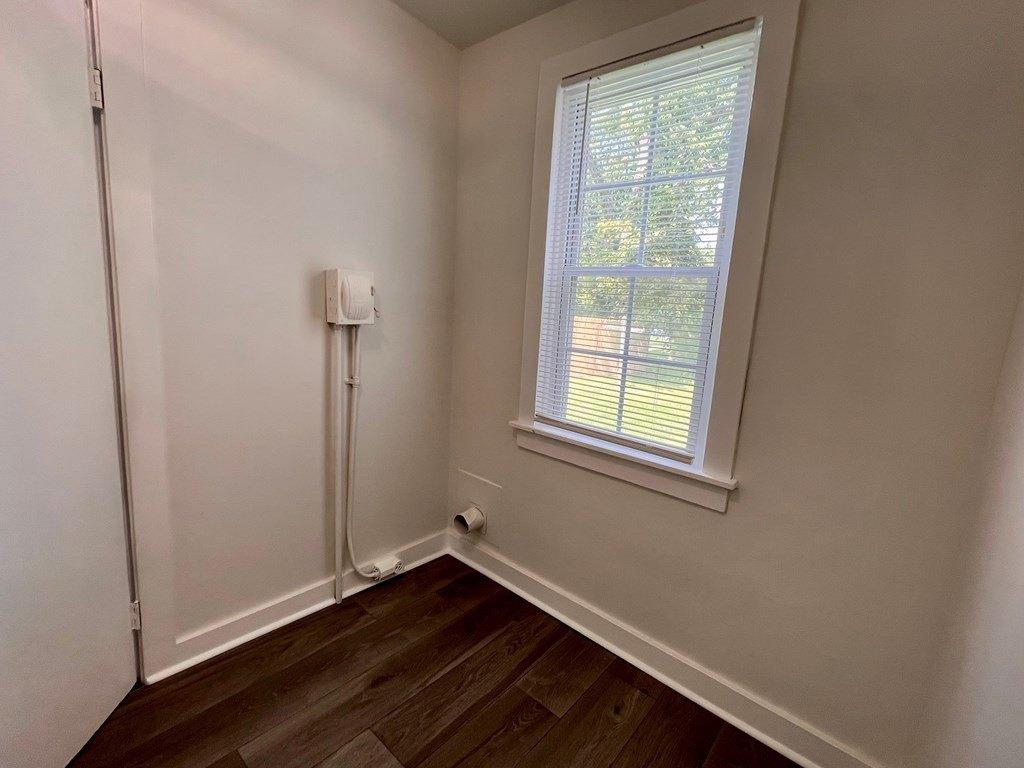 E Millard St, Johnson City, TN 37601