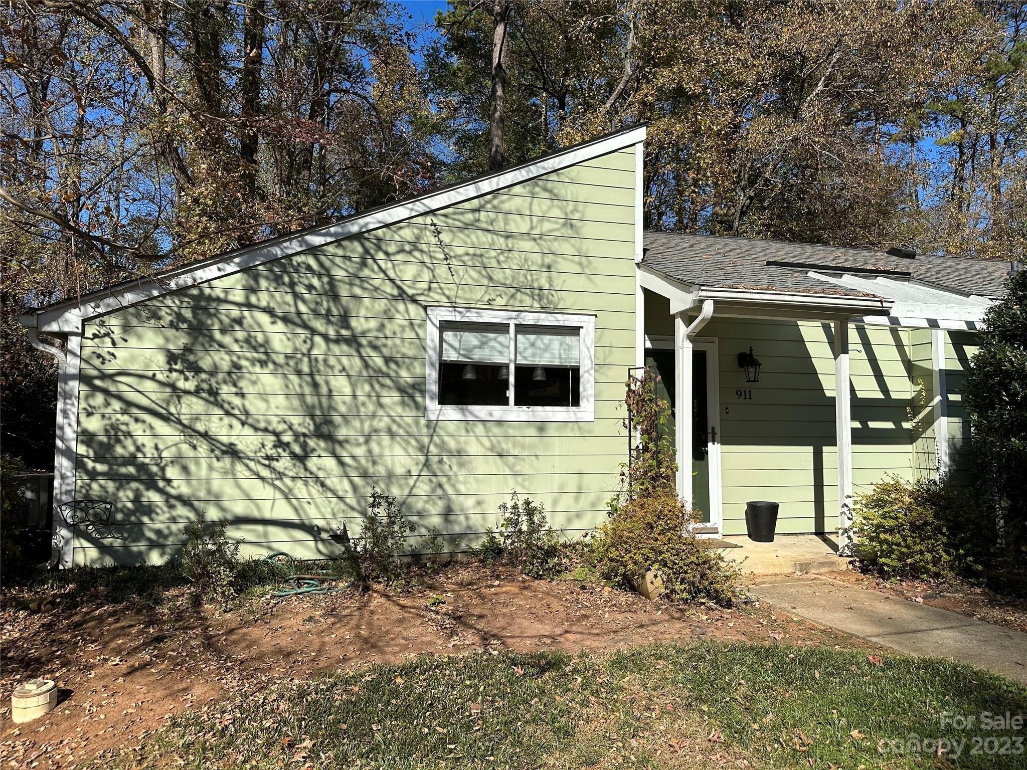 Sardis Cove Dr, Charlotte, NC 28270
