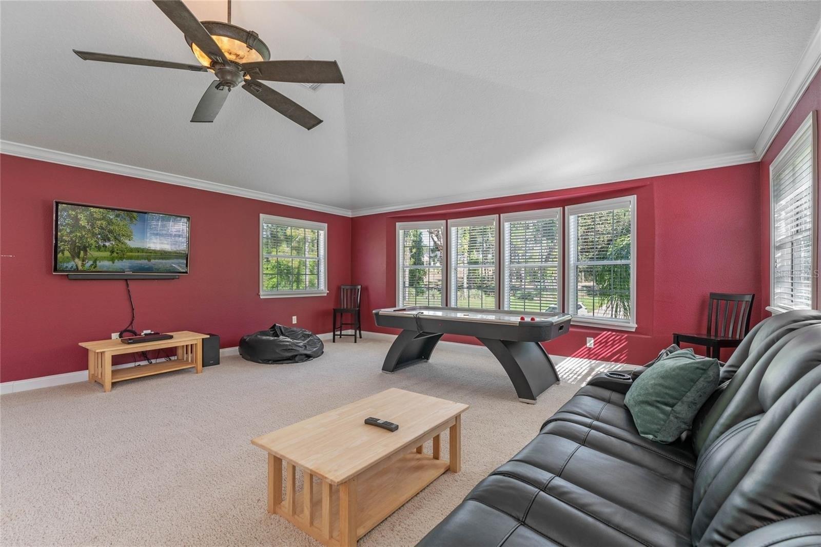 Silver Charm Ct, Leesburg, FL 34748