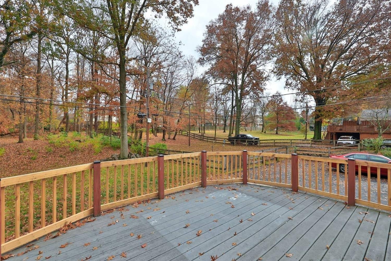 Greenfield Dr, Cincinnati, OH 45224