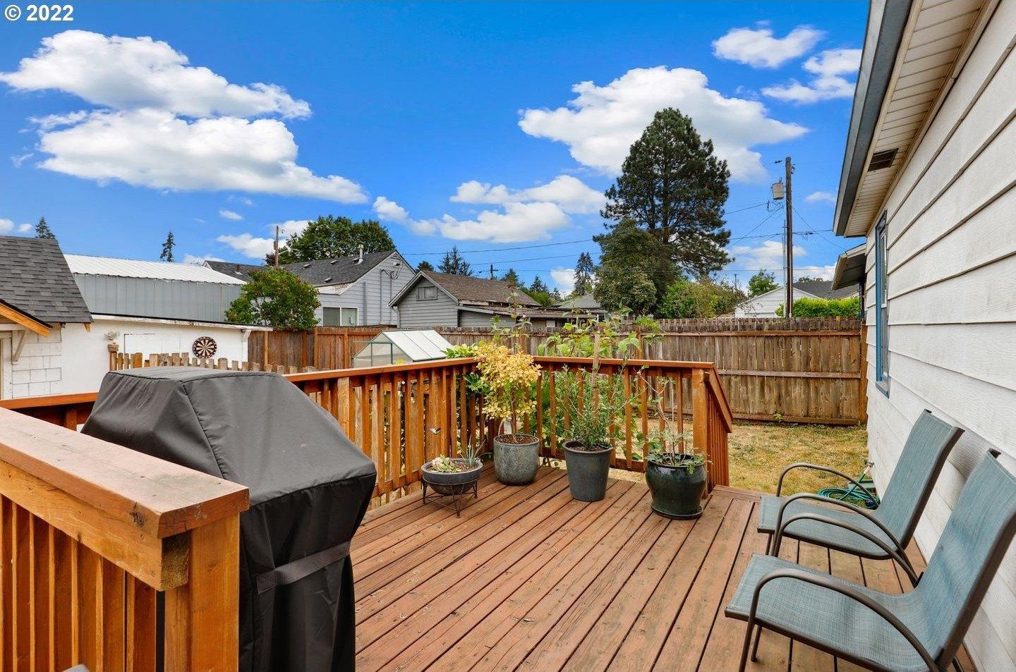 E 33rd St, Vancouver, WA 98663