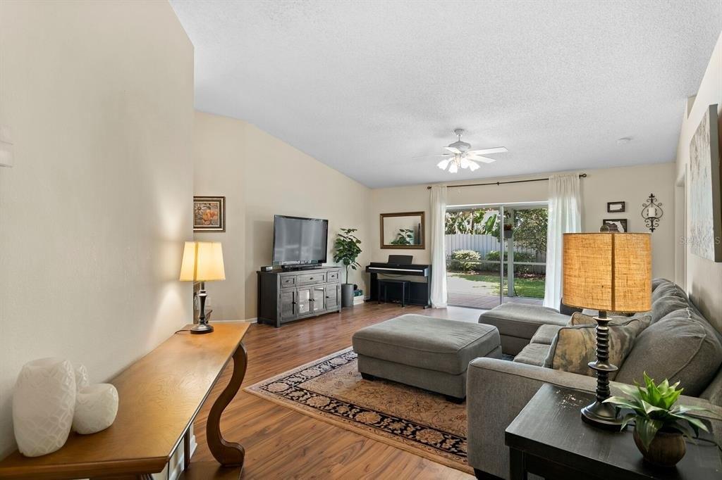 Knightsbridge Ct, Tampa, FL 33647
