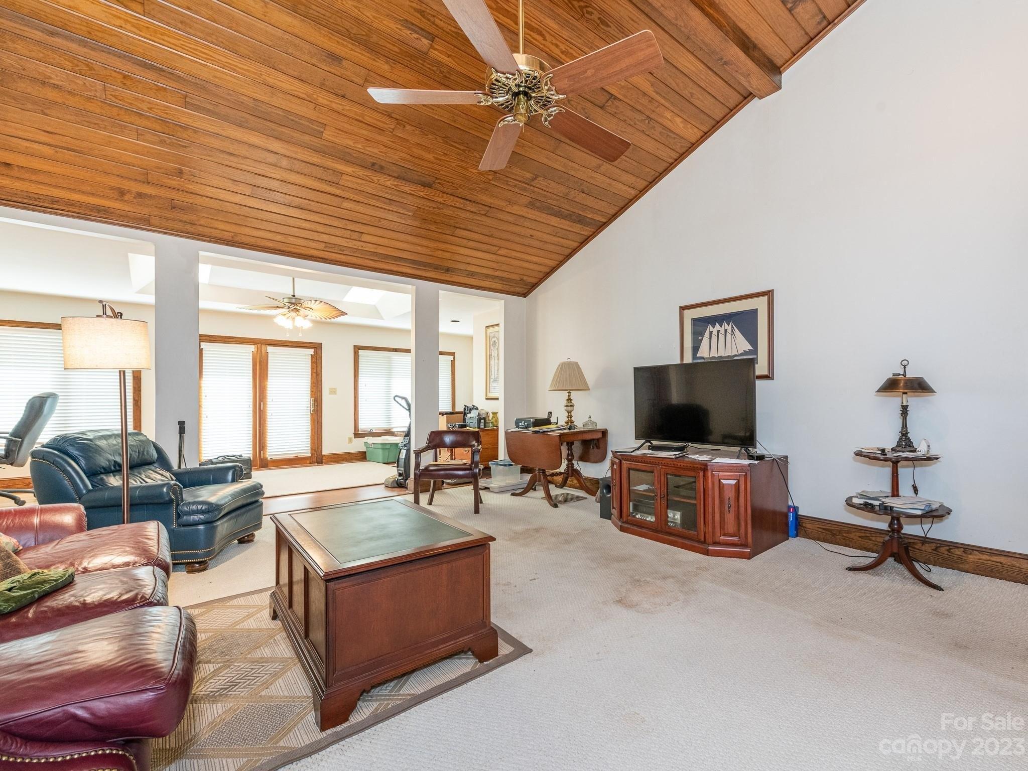 Cari Ln, Matthews, NC 28104
