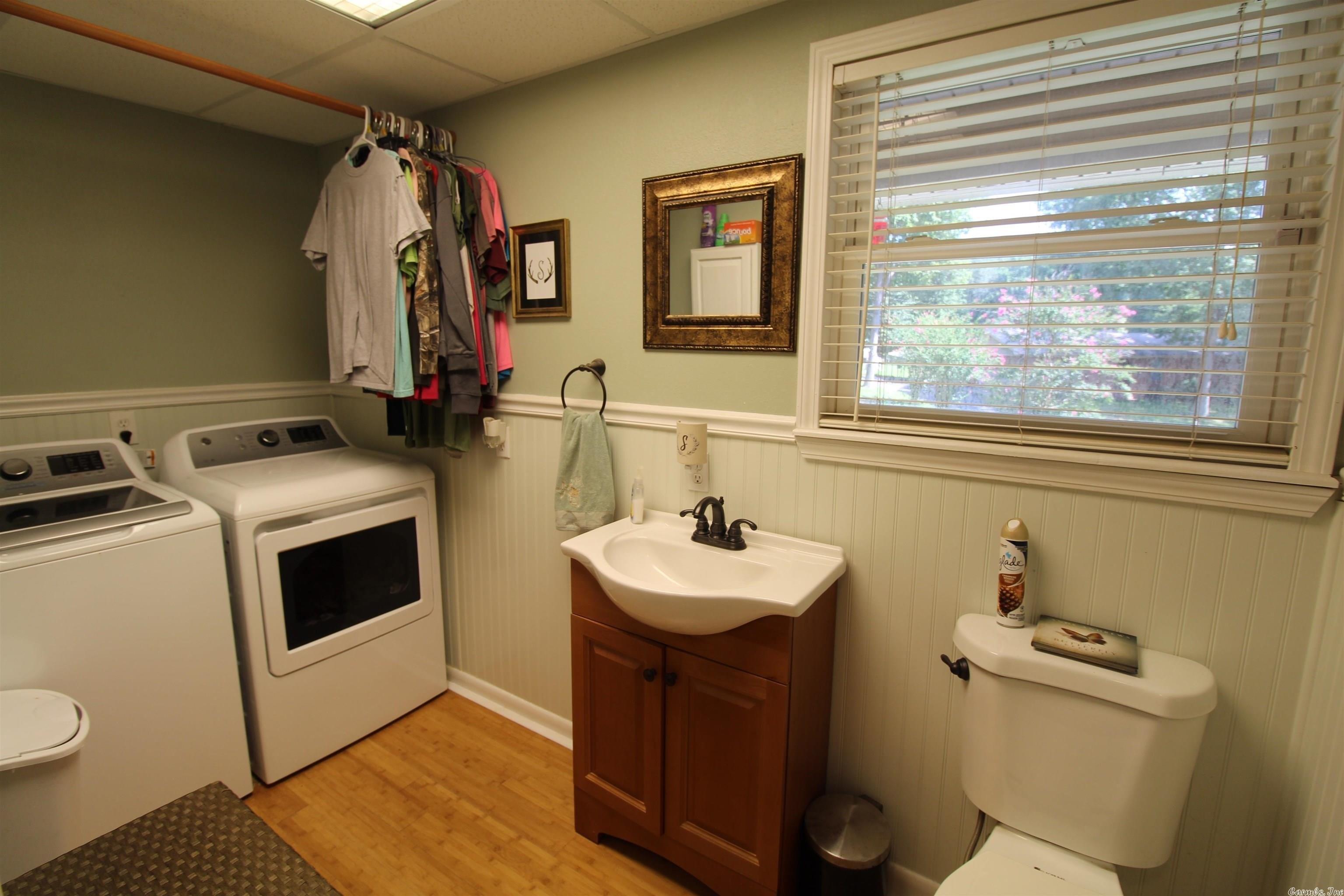 Gatewood Cv, Little Rock, AR 72206