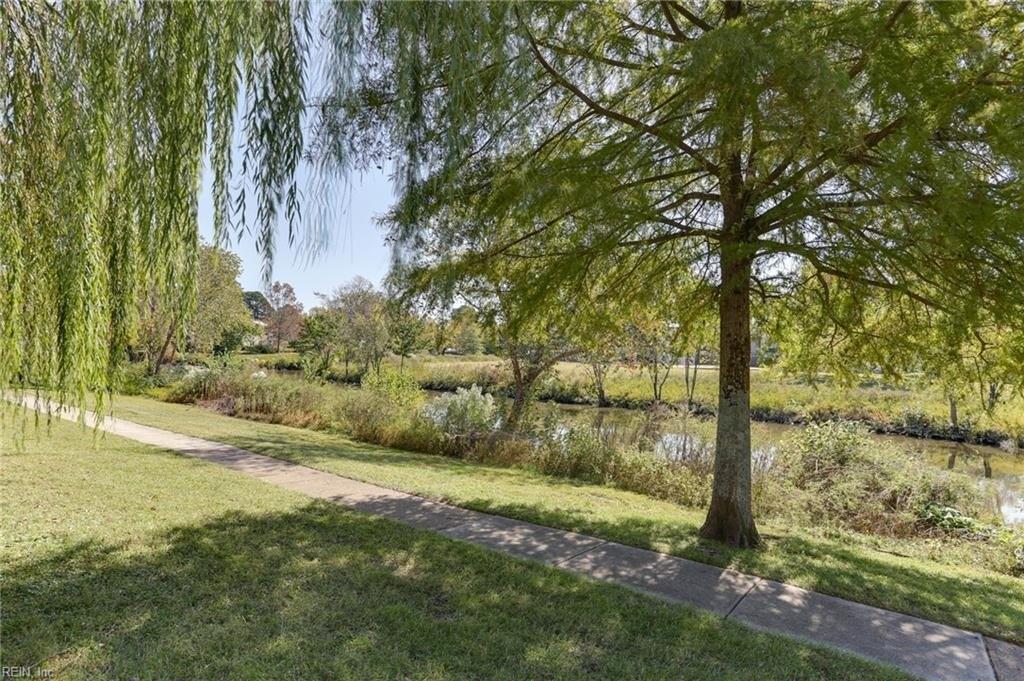 Shawn Ct, Virginia Beach, VA 23453