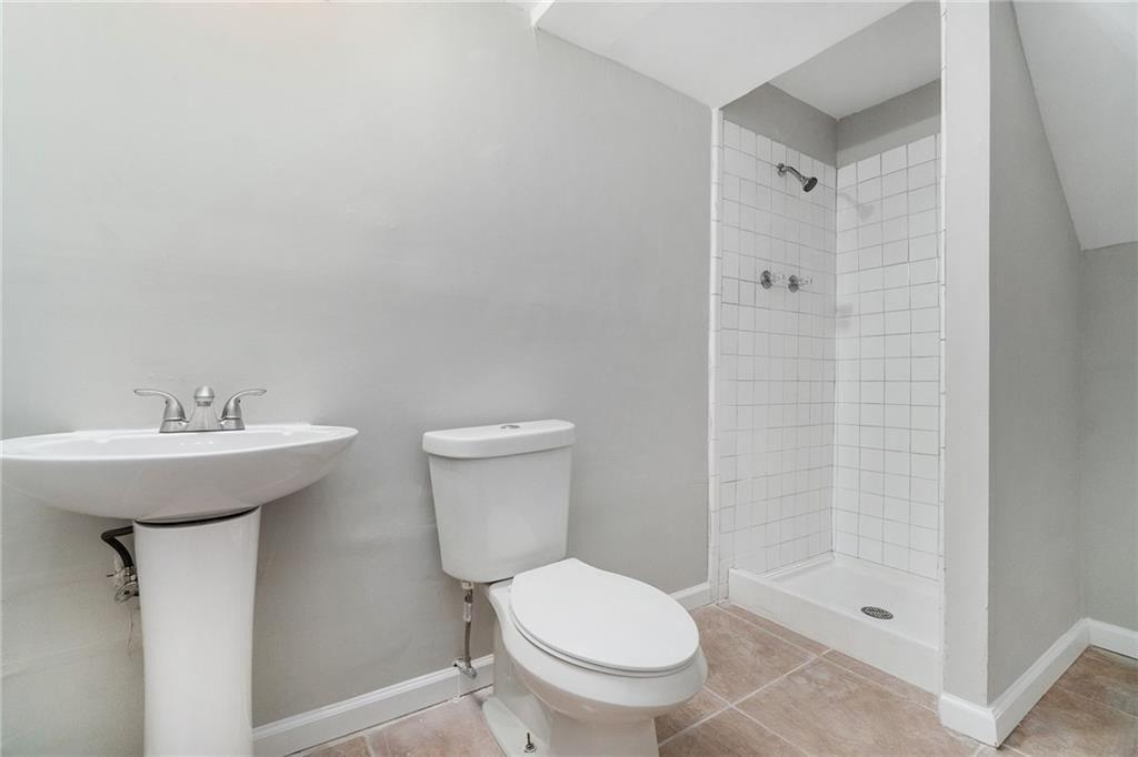 Cedar Hurst Trl, Atlanta, GA 30349