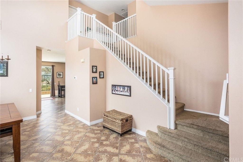 Lone Cir, Murrieta, CA 92563