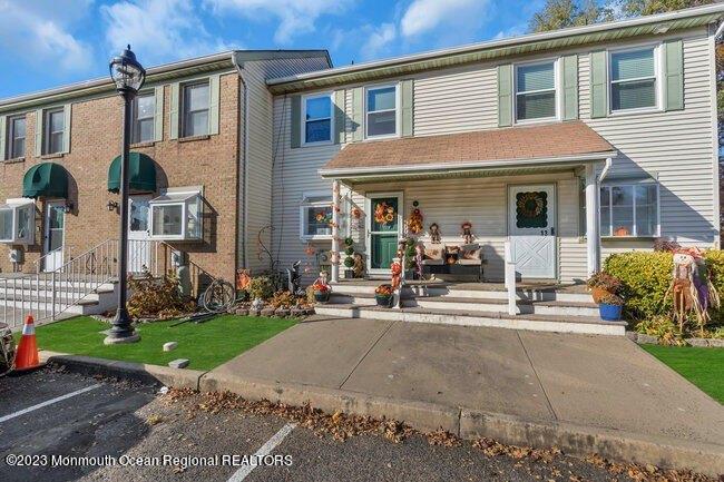Gull Way, Keyport, NJ 07735