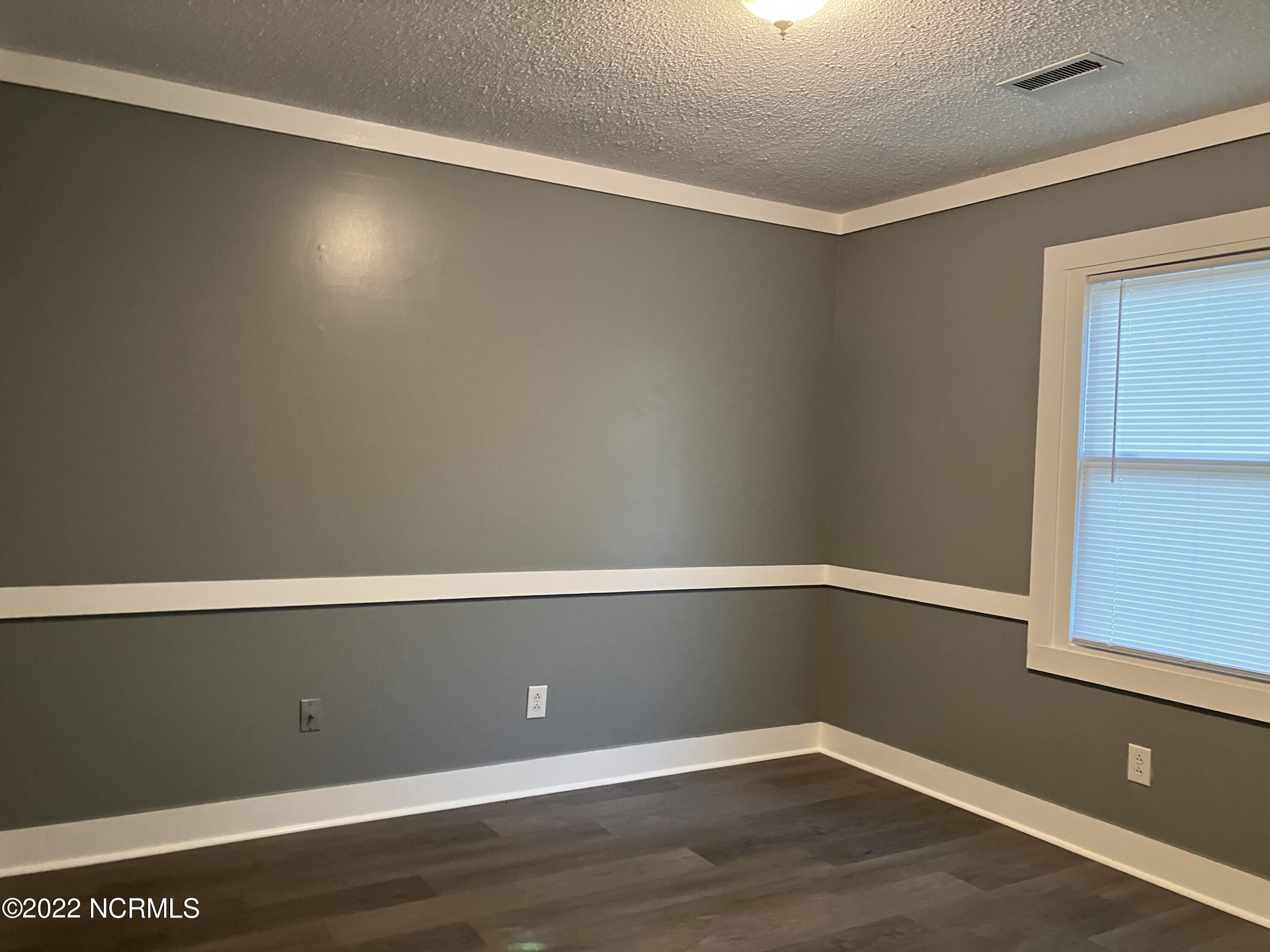 Evergreen Rd, Rocky Mount, NC 27803