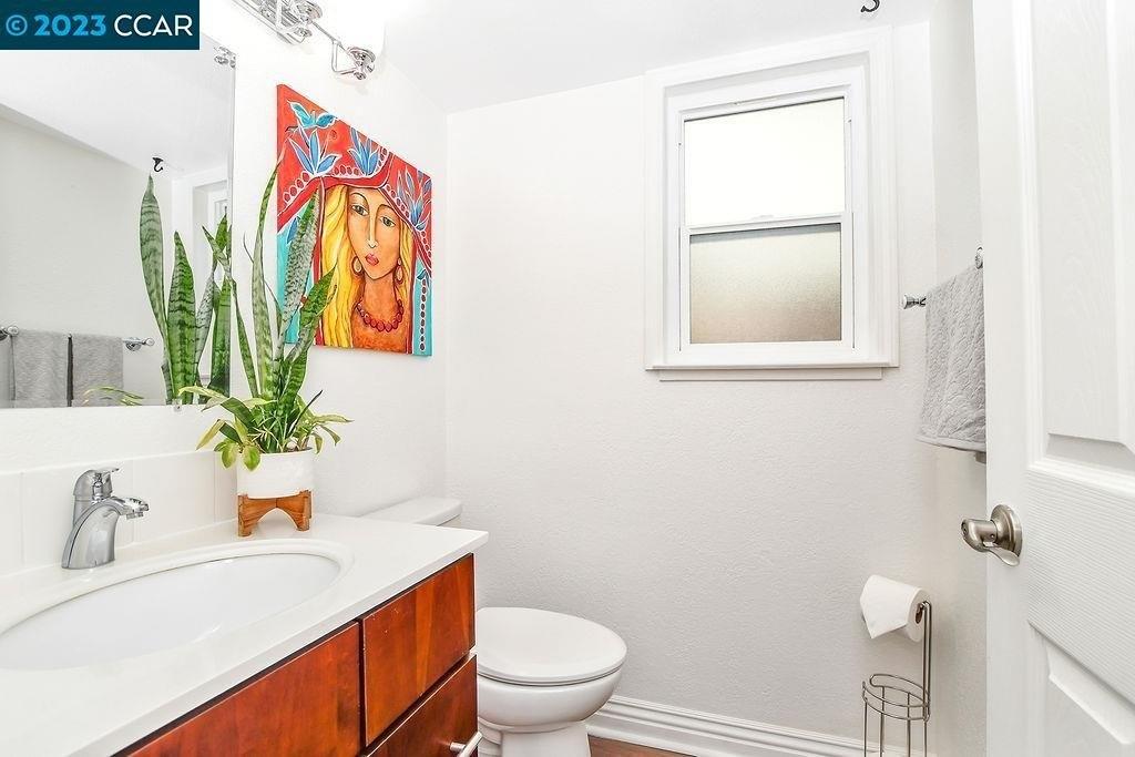 Highcliff Ct, Martinez, CA 94553